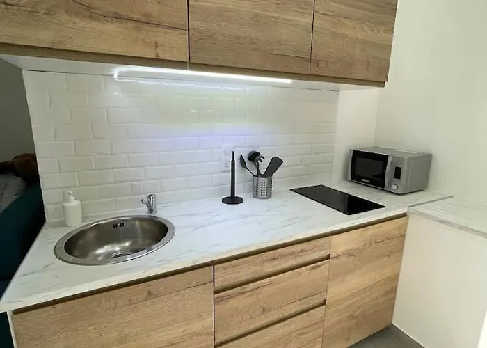 Apartament 2 Personnes Plein Centre Rue Pietonne Ajaccio (Corsica)